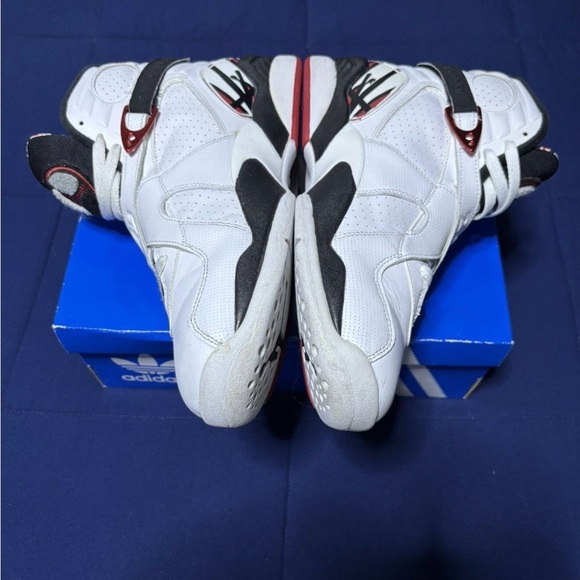 Jordan 8 Retro Alternate Size 10.5 main image 4
